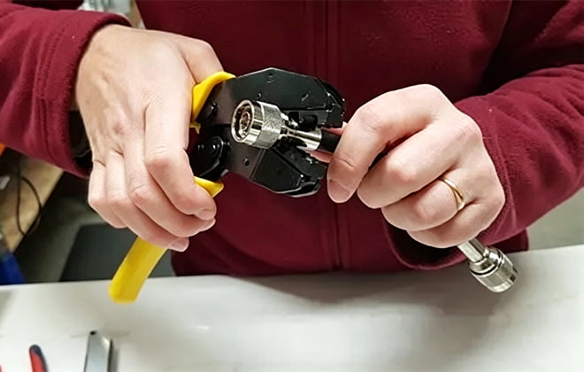 4-1 Termination and Production Technology of TNC Connector